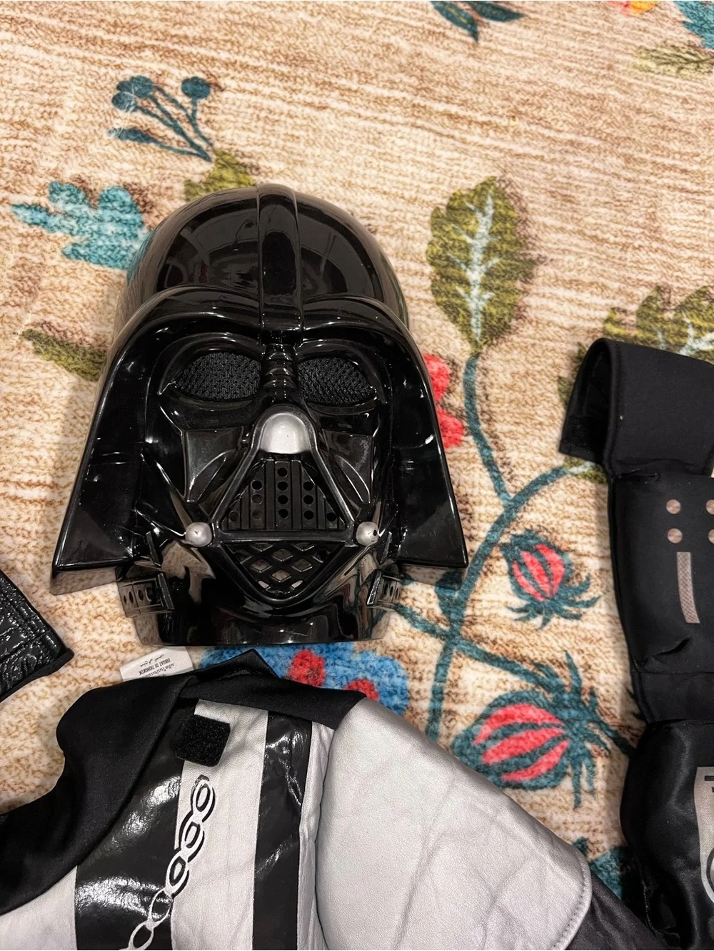 Disney brand kids Darth Vader Halloween costume